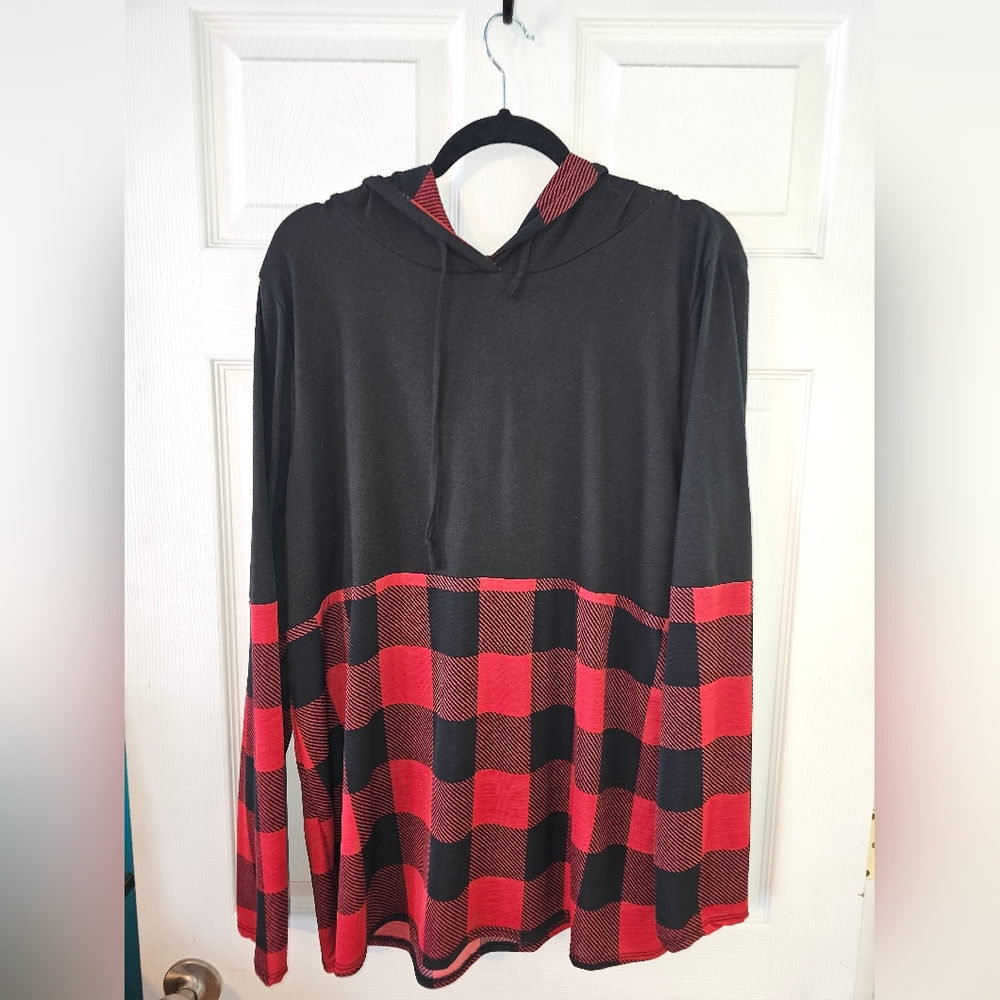 Sew In Love Black and Red Plaid Women's Hoodie